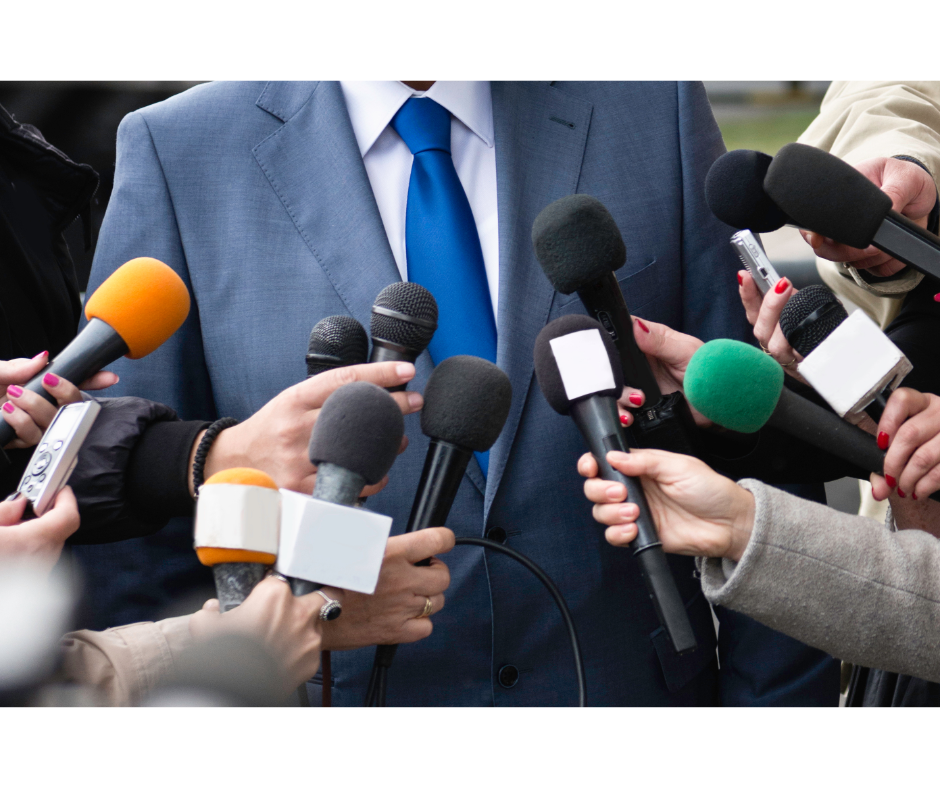 Cố vấn quản trị truyền thông